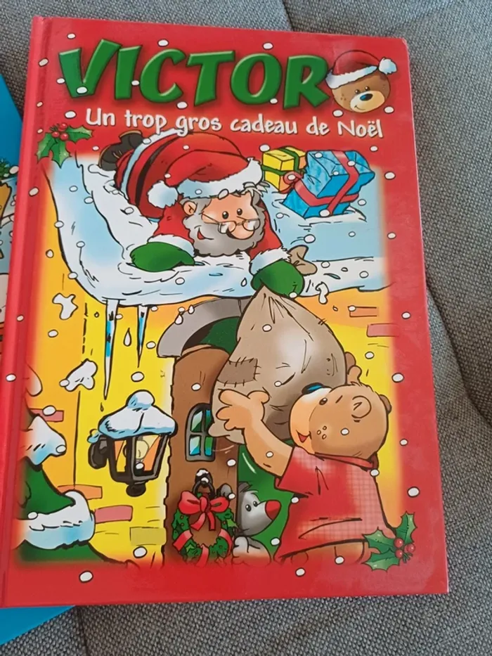 Victor le père Noël a besoin d’aide, un trop gros cadeau de Noël - photo numéro 2