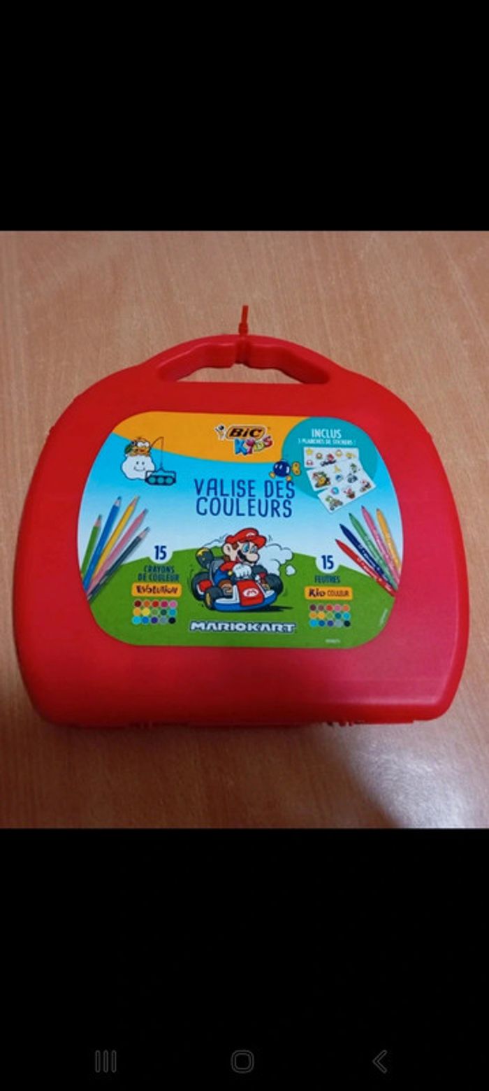 Valise de coloriage / Valise des couleurs