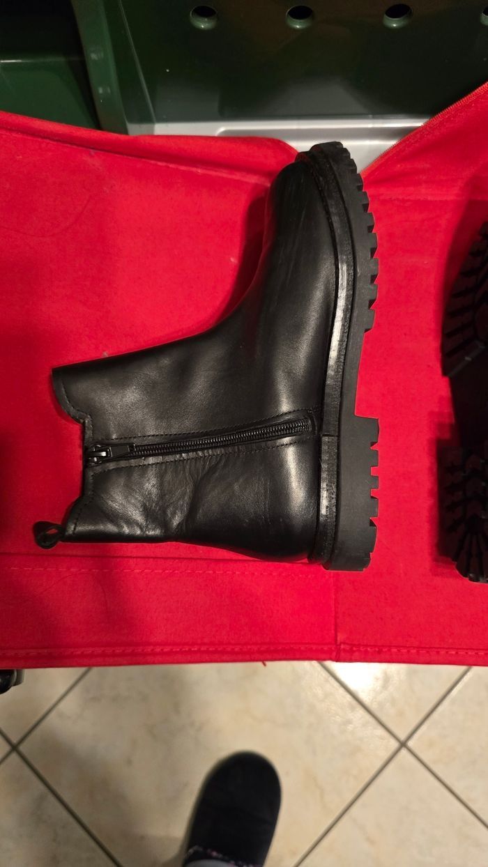 Neuves (non portées)🩷 🩷🤩😍🎉🎉 bottines fille pointure 36 😍🤩🩷🩷 - photo numéro 6