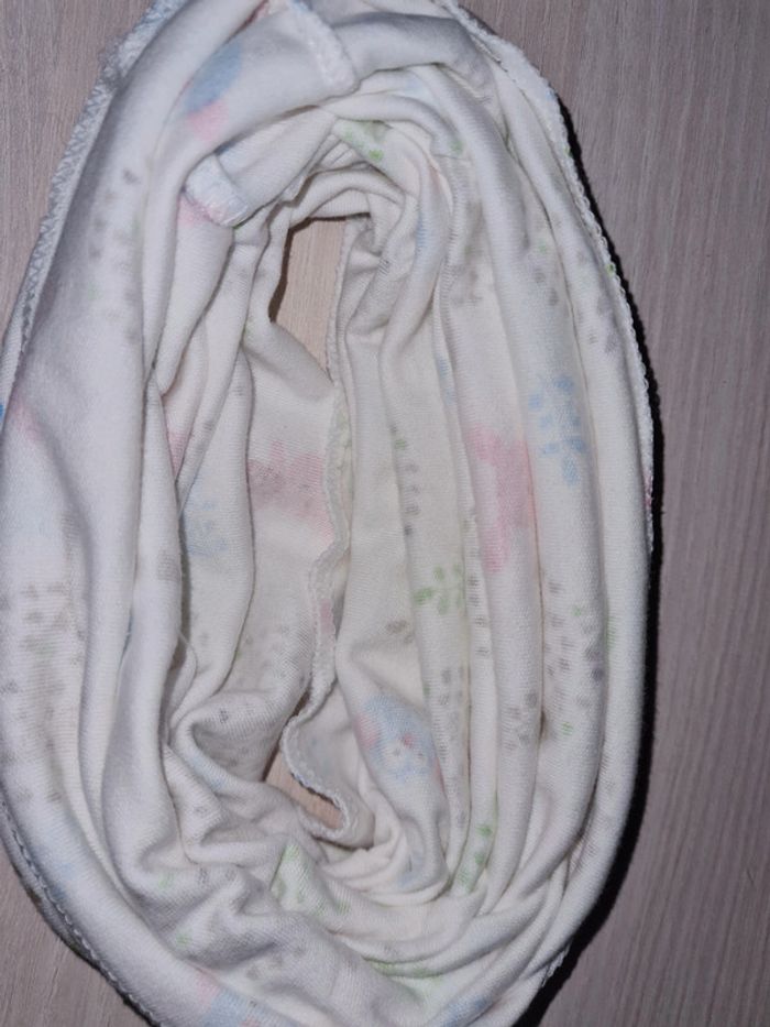 Cache coup bébé - photo numéro 2