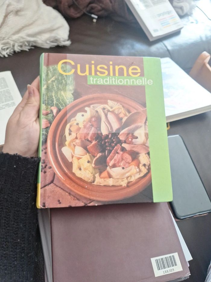 Gros livre de recette traditionnelle