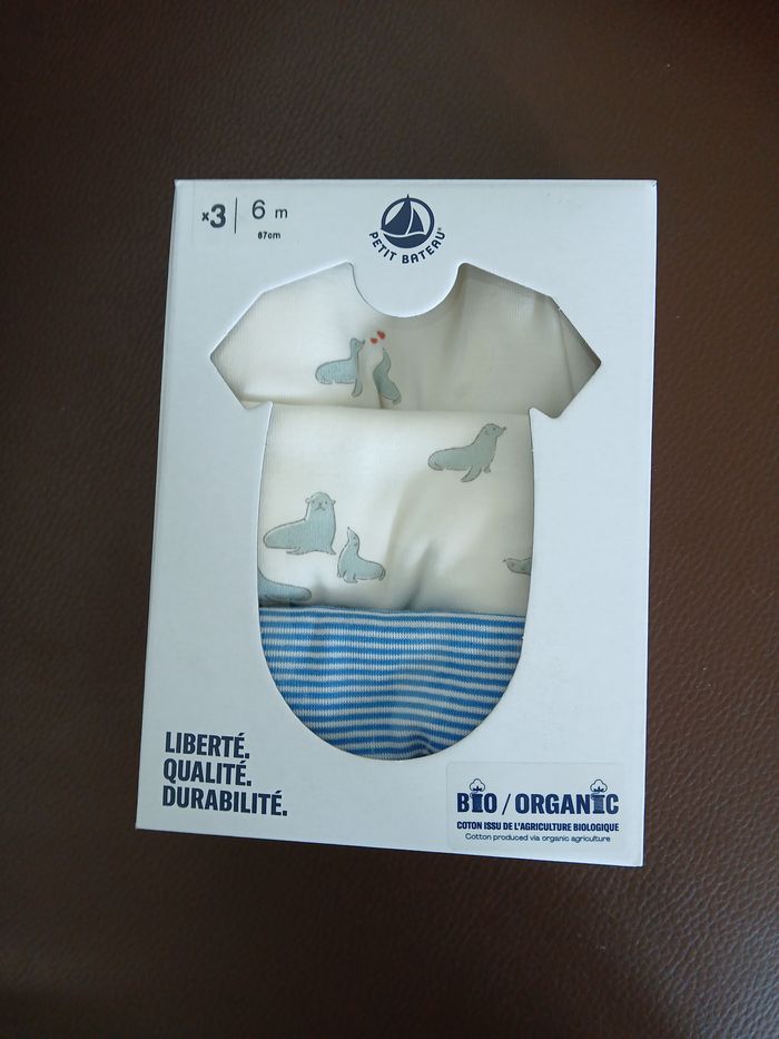 lot 3 bodies manches courtes garcon petit bateau 67 cm 6 mois - photo numéro 1