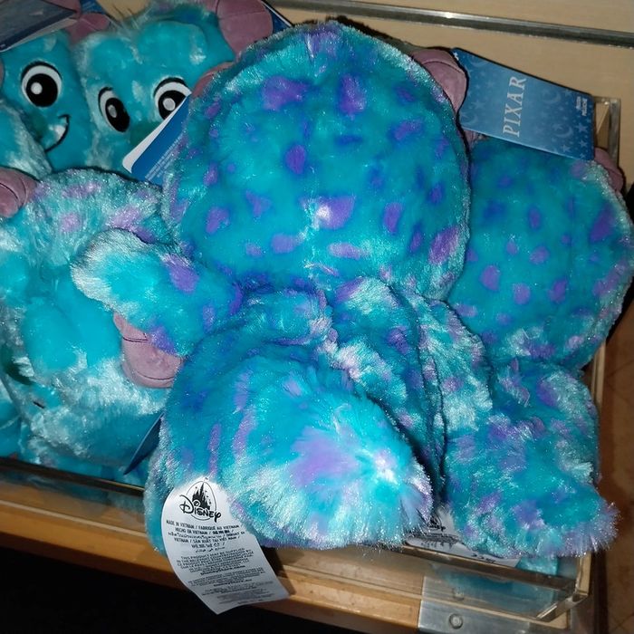 Pick-up Sulley Big feet Disney - photo numéro 2