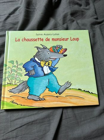 titre : la chaussette de monsieur loup