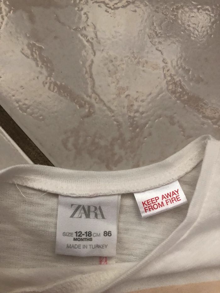 Ensemble Zara - taille 12-18 mois (86 cm) - photo numéro 3