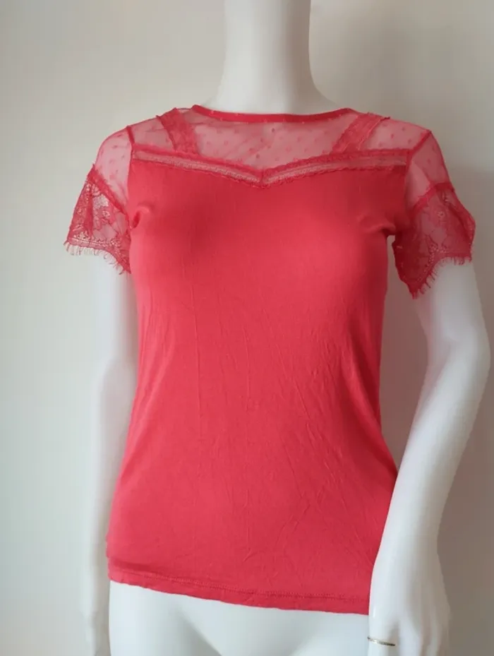 Blouse avec nœud dans le dos taille 34