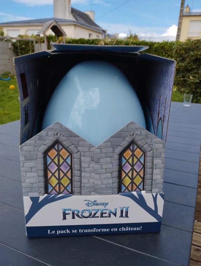 Oeuf géant Reine des neiges