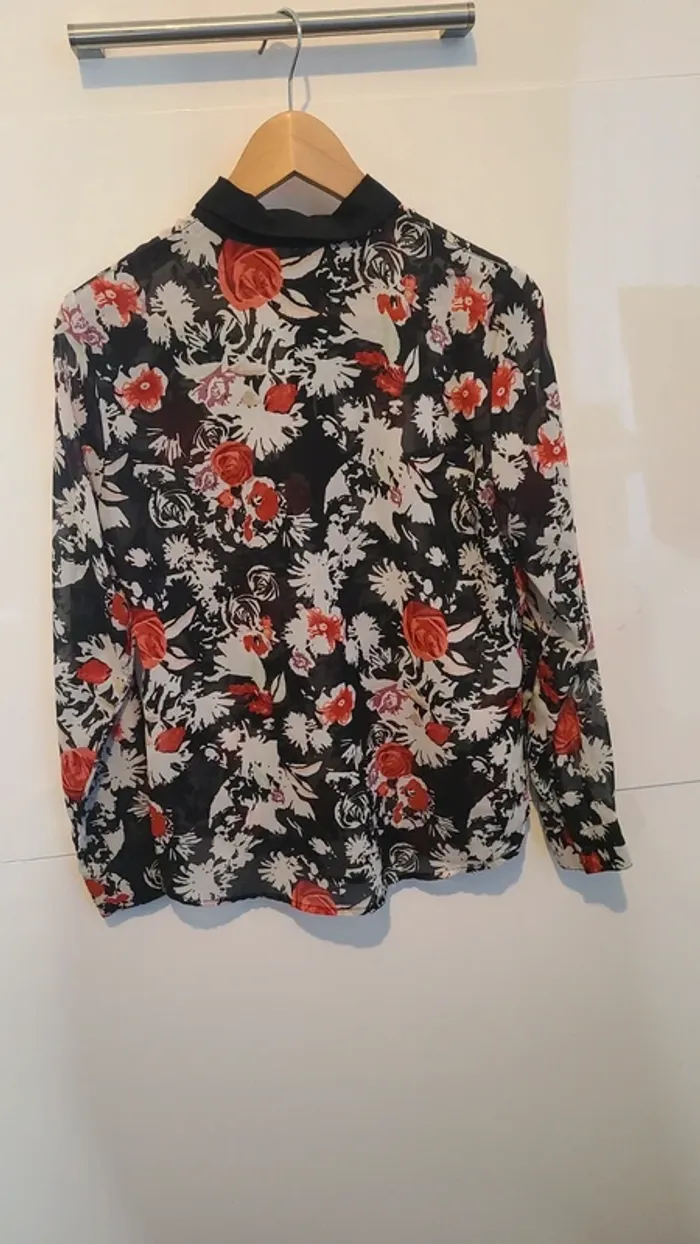 Chemise fleurie - photo numéro 3