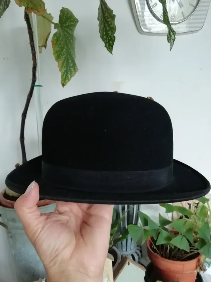 Chapeau melon hat ancien déco décoration cabinet curiosité Hercule Poirot - photo numéro 2