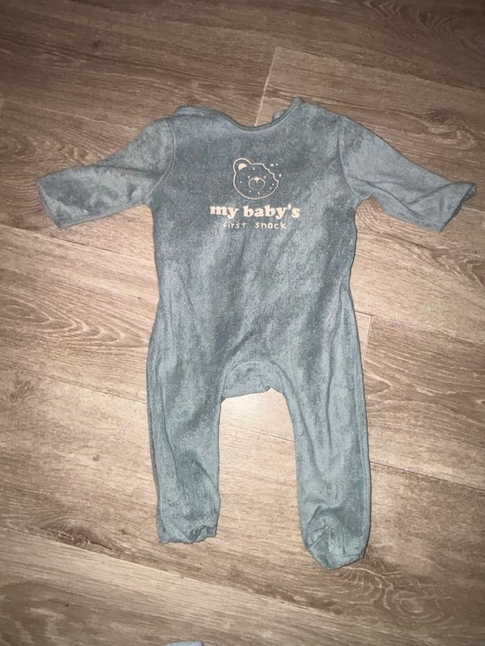 Lot de 11 pyjamas - photo numéro 5