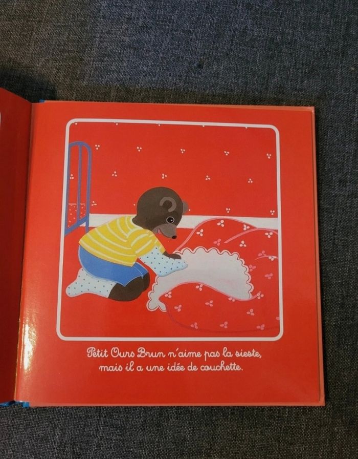 Livre petit ours brun - photo numéro 3