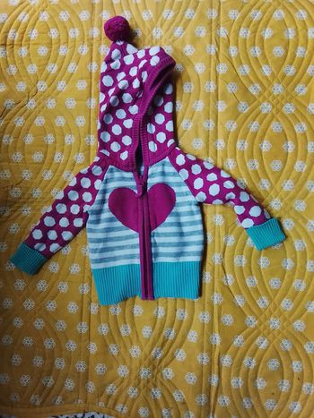 Veste a capuche fille 12/18 mois 
