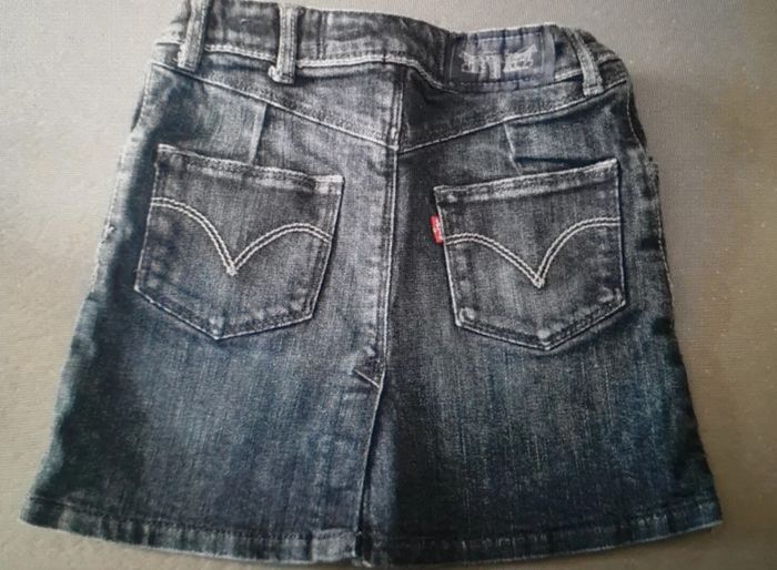 Jupe en Jean Levi's 5 ans - photo numéro 2
