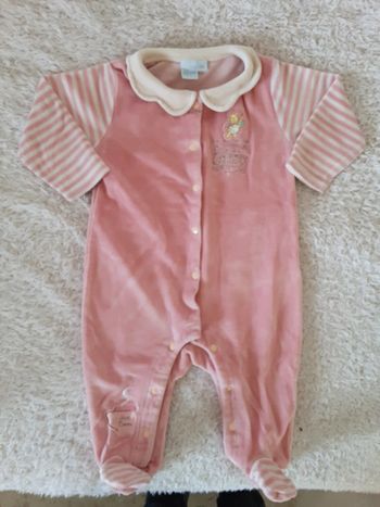 Babygros 12 mois Winnie l'ourson