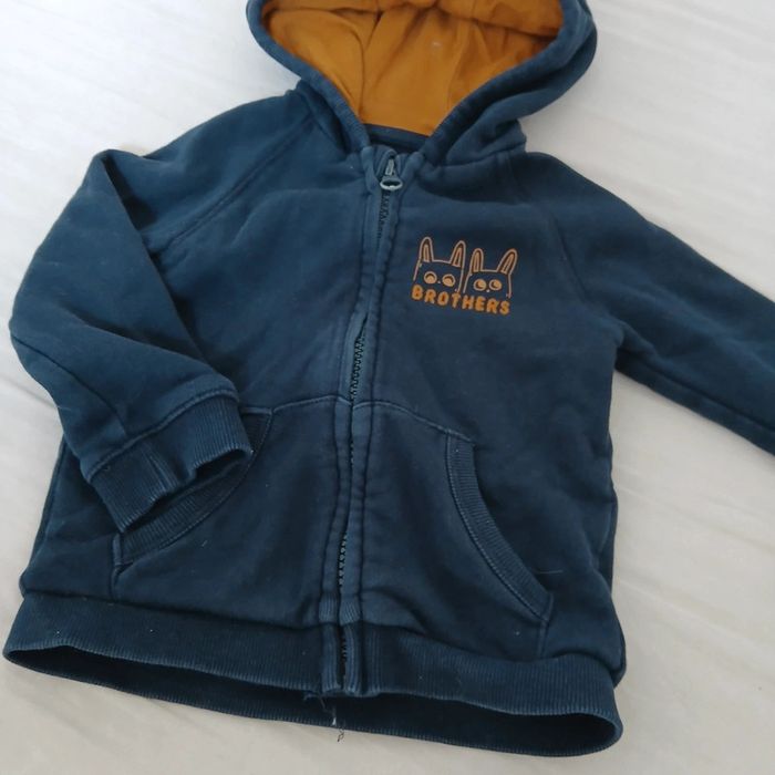 Gilet kiabi 18m - photo numéro 3