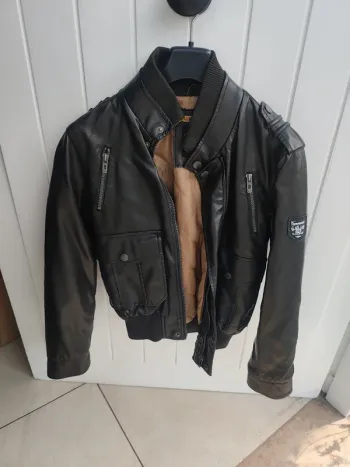 Veste simili cuir marron foncé 12 ans