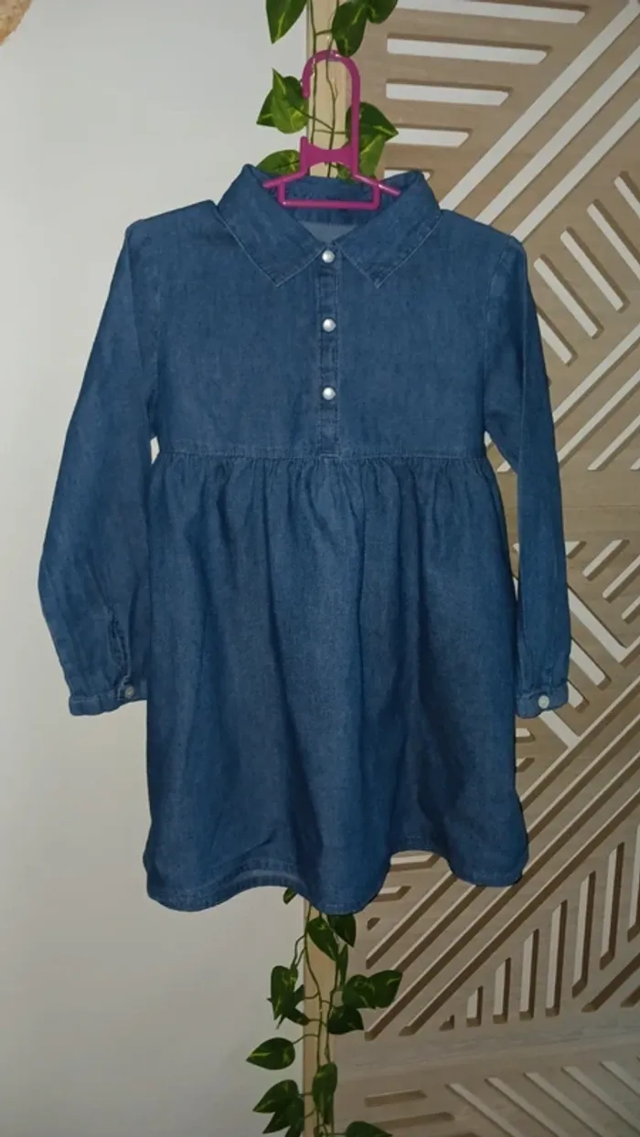 Robe 4 ans