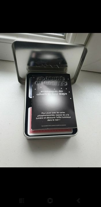 25 tours de magie cartes phosphorescentes
