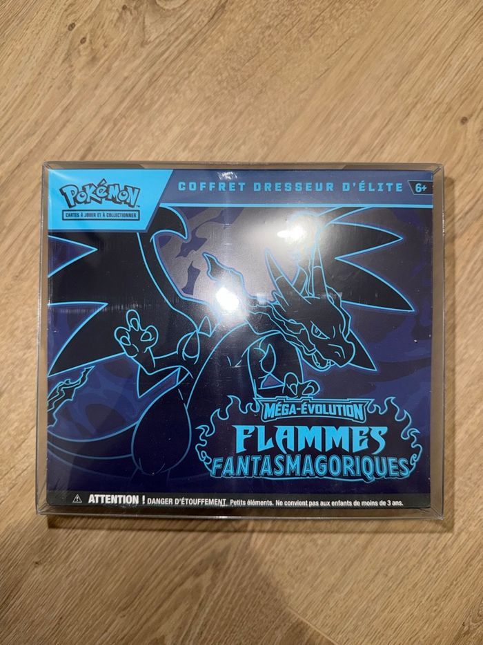 ETB ME2/02 Flammes Fantasmagoriques sceller avec défaut vendu avec case plastique - photo numéro 2