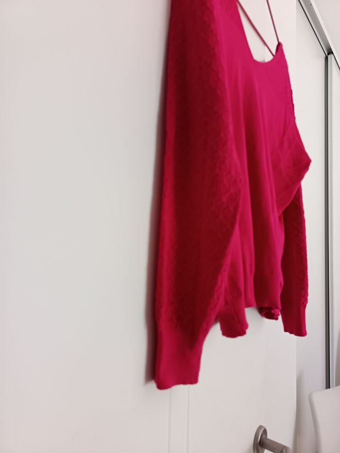 Pull col en V fushia - photo numéro 2