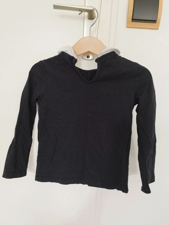 Haut noir col blanc - photo numéro 4