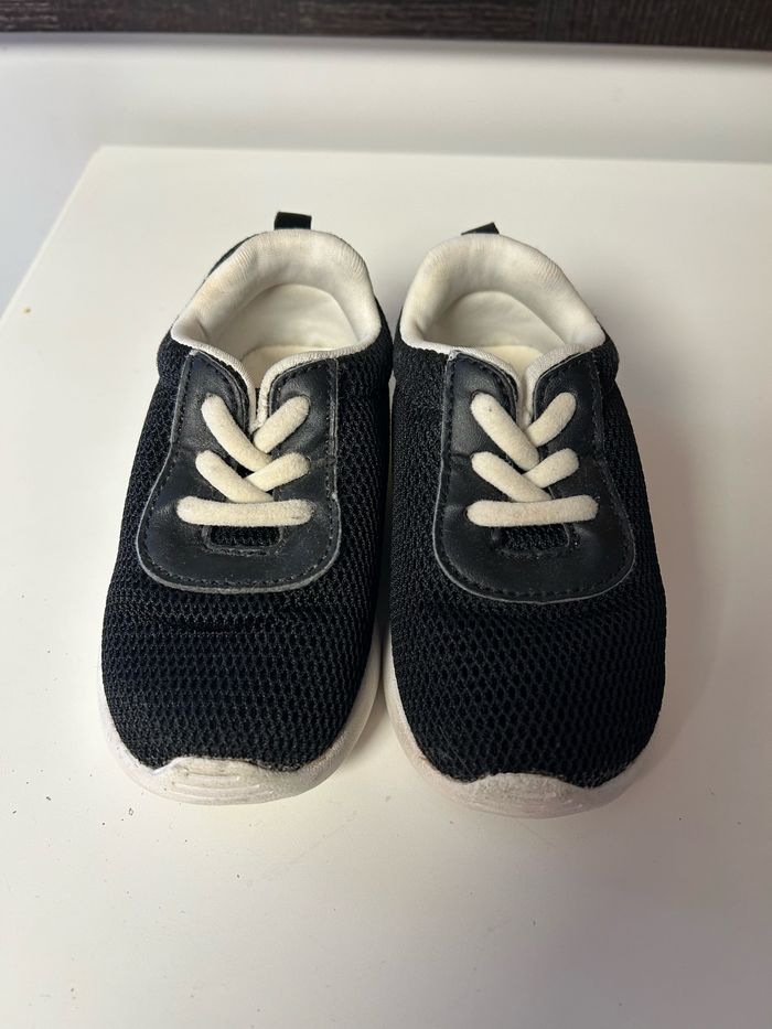 Basket H&M taille 22