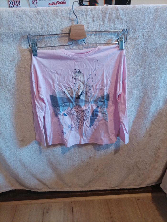 Tee-shirt enfant taille 6/7 ans Neuf avec étiquette