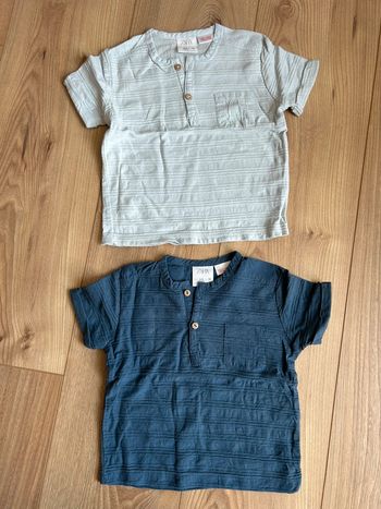 2 tee-shirts 9-12 mois