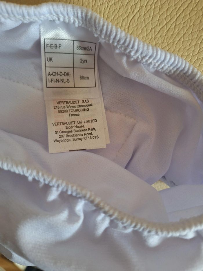 Maillot de bain /Combinaison + culotte d’apprentissage/3 ans - photo numéro 6