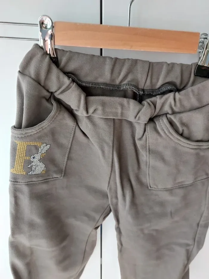 Pantalon kaki fait main taille 3 ans - photo numéro 2