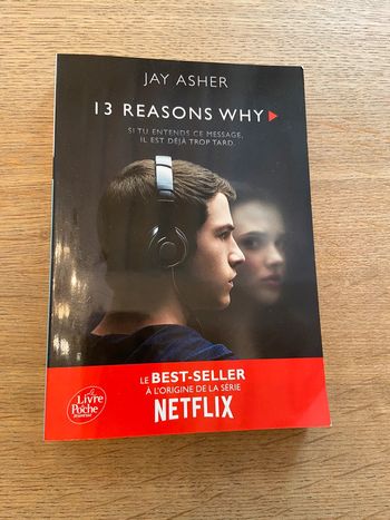 « 13 reasons why » Jay Asher Livre de poche