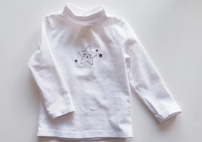 Tee-shirt col montant Kiabi 9 mois