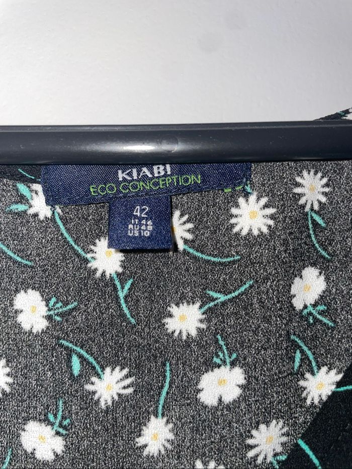 Robe à fleurs - photo numéro 7