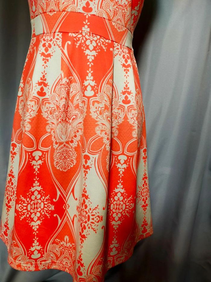 Robe orange & crème à motifs baroques – Bodyflirt Boutique – T. 36/38 (S) - photo numéro 3