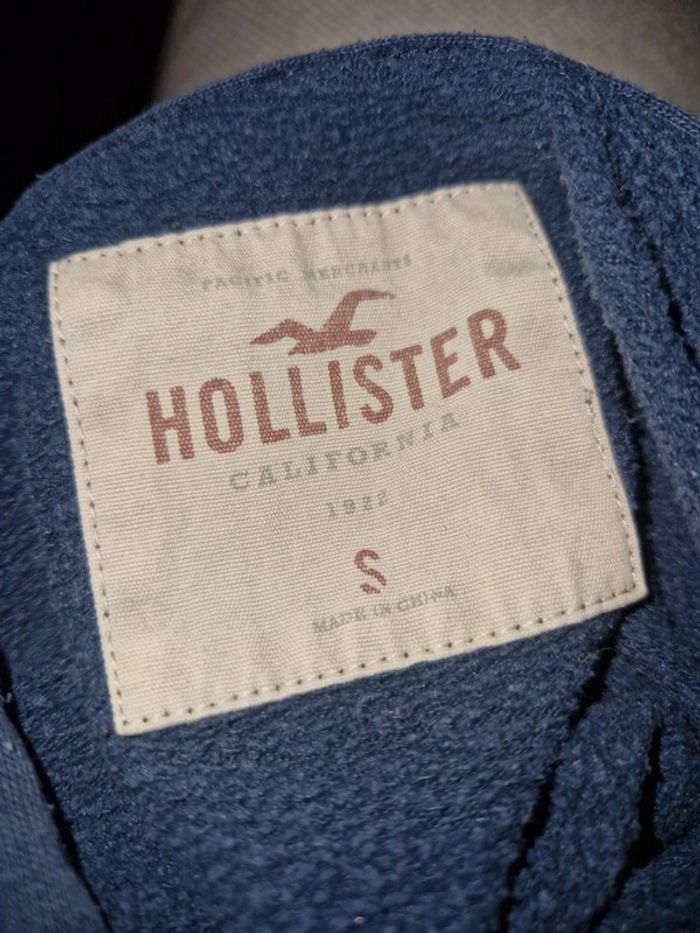 Sweat-shirt Hollister 💙 - photo numéro 8