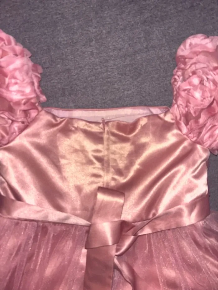 Grosse robe cérémonie fille - photo numéro 4