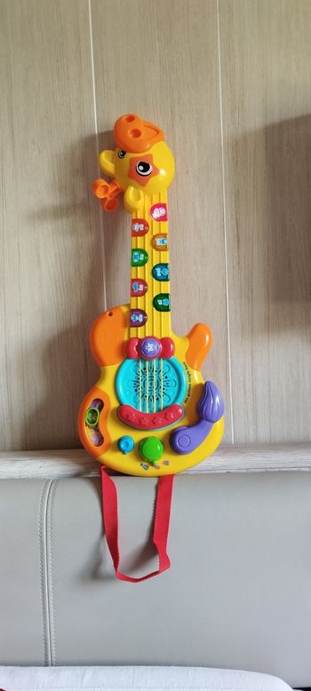 Guitare jungle rock VTech
