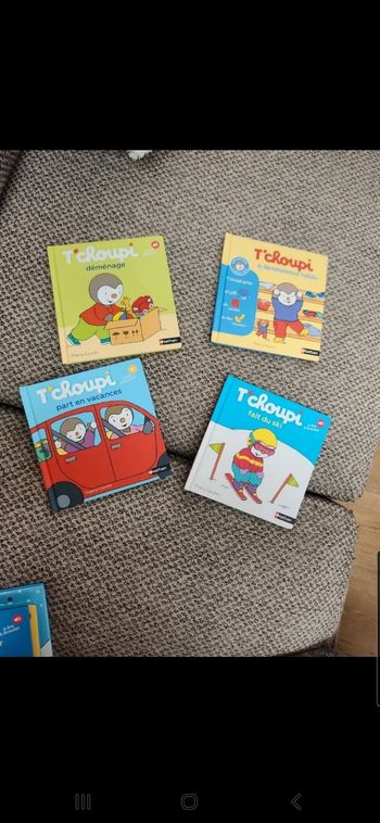 Lot de 9  livres Tchoupi