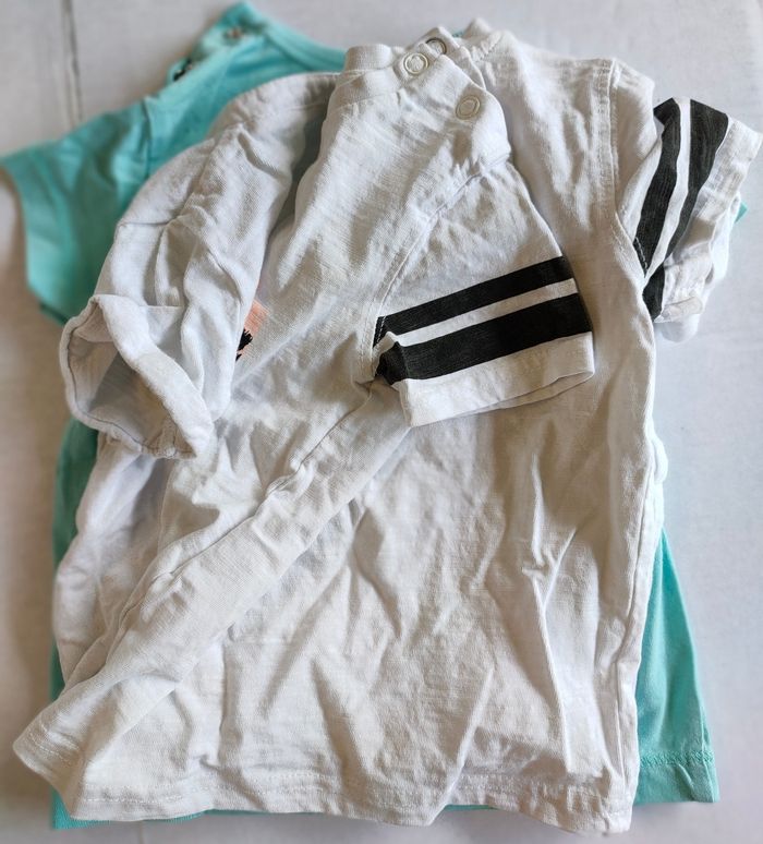 Lot 3 t-shirts - photo numéro 4
