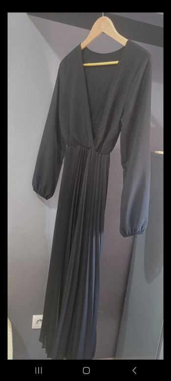 Robe longue plissee