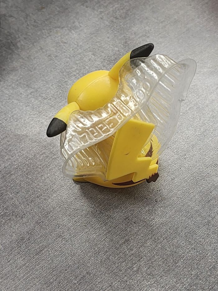 Figurine Pikachu Pokemon - photo numéro 2