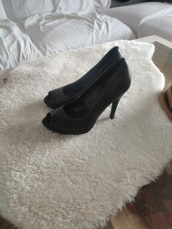 Talons ouverts - photo numéro 3
