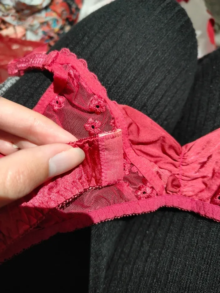 Porte jarretelle vintage rouge - photo numéro 4
