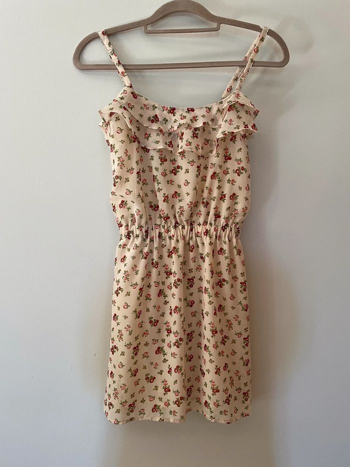 Robe fleurie en voile - photo numéro 3