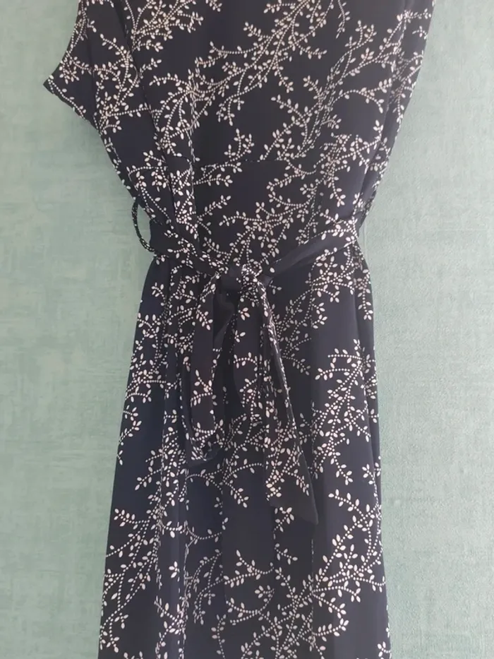Robe motif floraux - photo numéro 3
