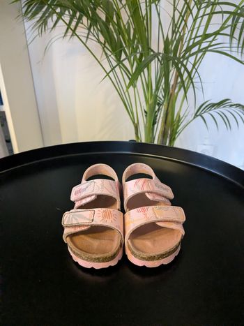 Sandales pour fille KICKERS (taille 19)