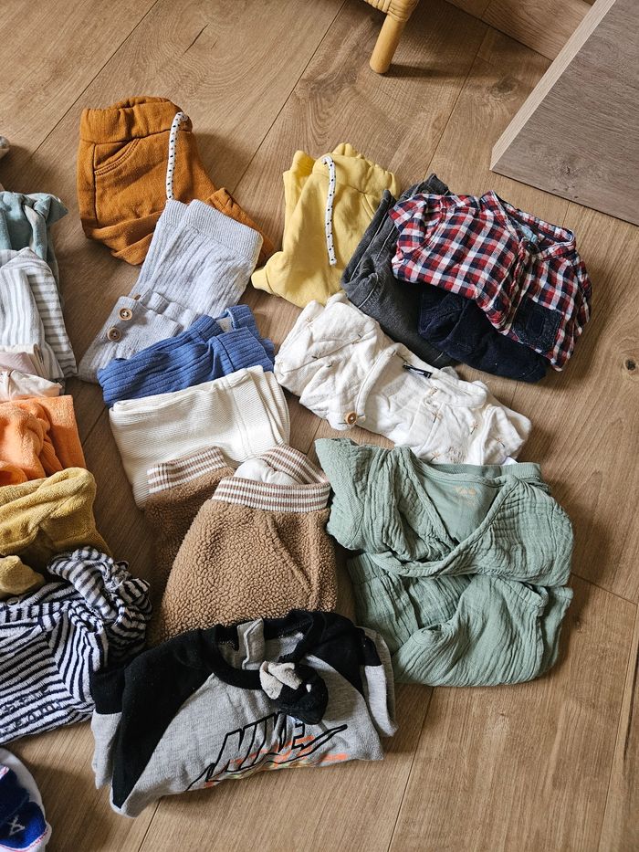 Lots vêtements 3 mois et 6 mois - photo numéro 4