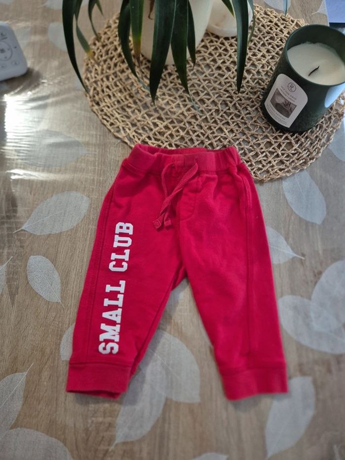 Lots 2 joggings - photo numéro 2