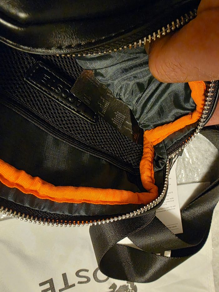 Sac à bandoulière Lacoste - photo numéro 6