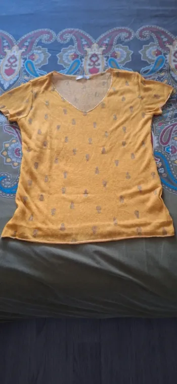 Tee shirt